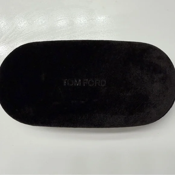 Tom Ford Isabella-02 TF915 Cat Eye Sunglasses Black Gradient - Picture 10 of 11